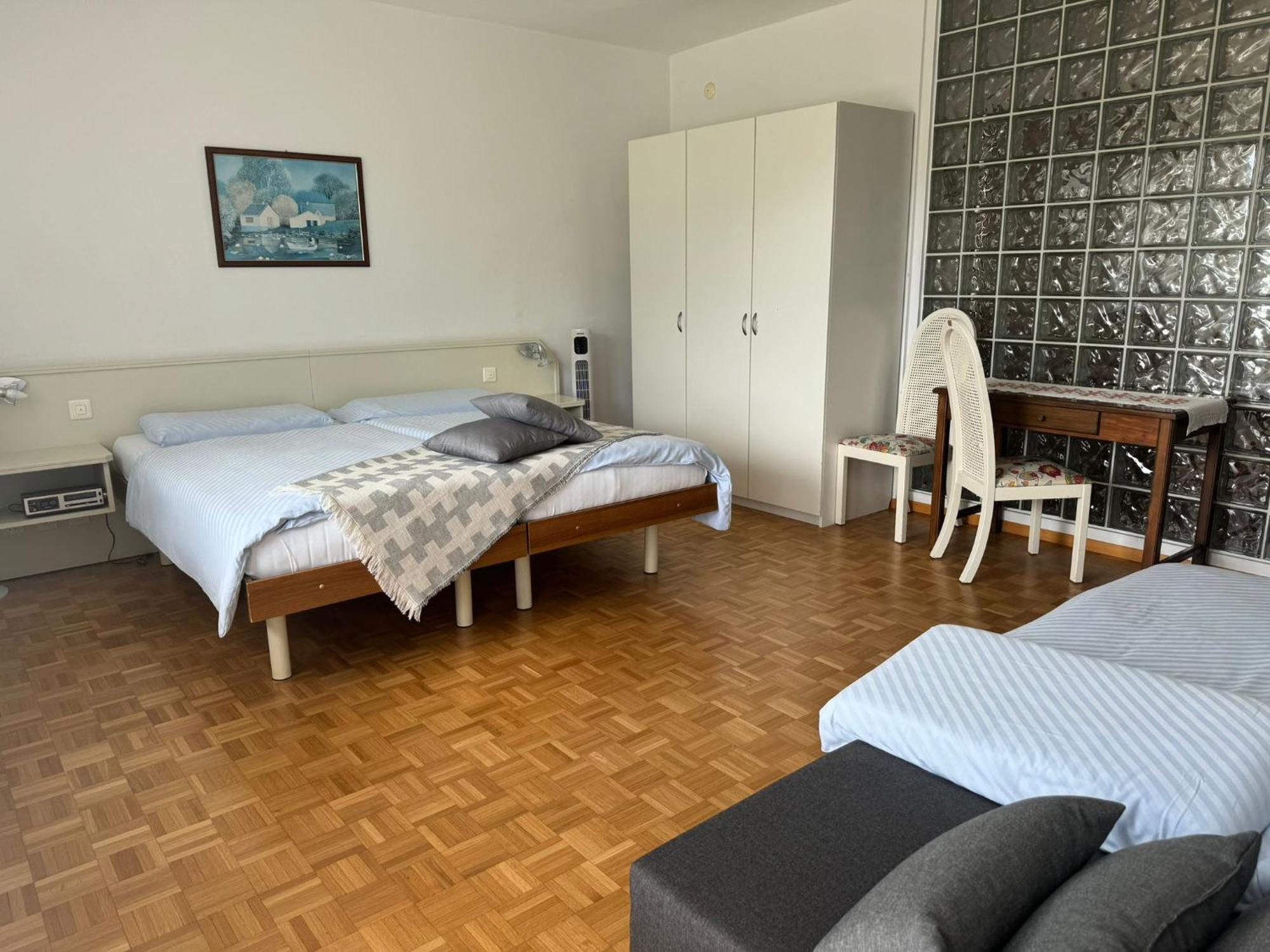 Hotel Rondinella Locarno Zimmer foto