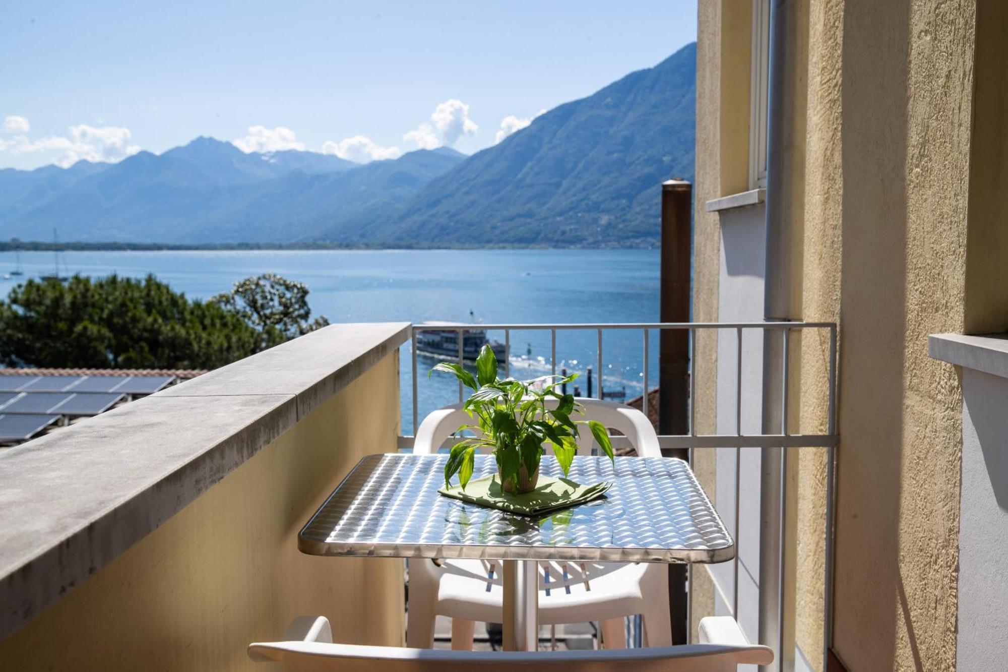 Hotel Rondinella Locarno Zimmer foto